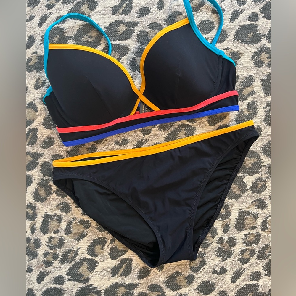🖤🩵 Black & Neon Sporty Bikini Set 🩵🖤